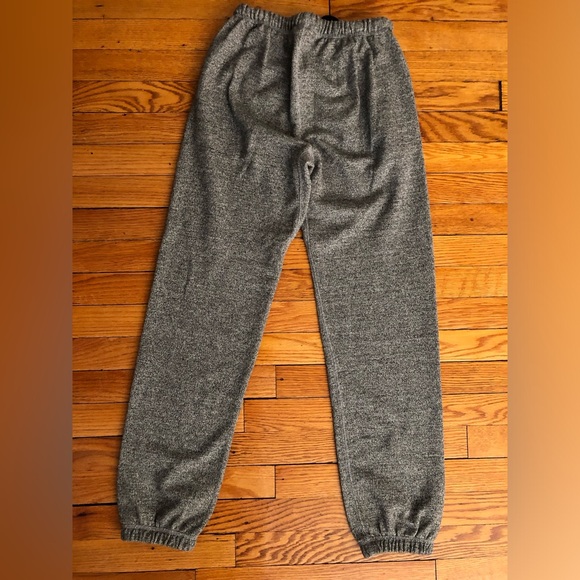 Roots Whistler Canada Sweatpants. - Picture 11 of 11
